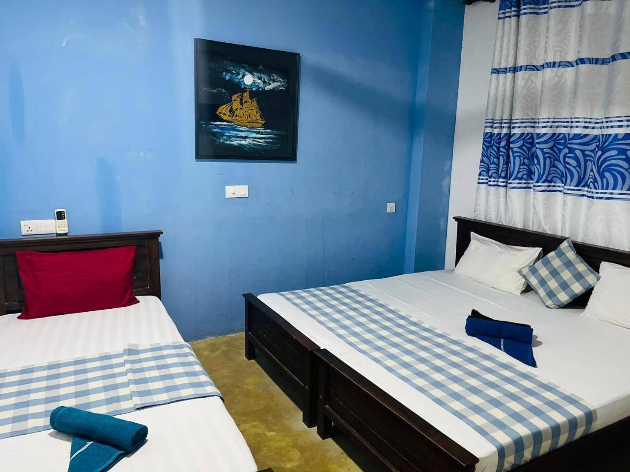 Sea Beach Resort Negombo Buitenkant foto